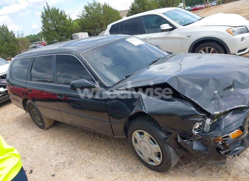 Photo 13 of 1996 Toyota Camry LE (VIN 4T1EF12K9TU117514)