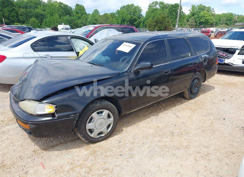 Photo 2 of 1996 Toyota Camry LE (VIN 4T1EF12K9TU117514)