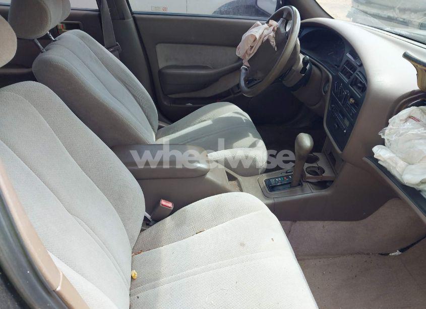 Photo 5 of 1996 Toyota Camry LE (VIN 4T1EF12K9TU117514)