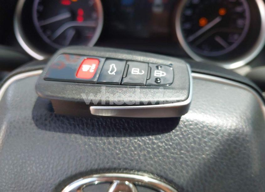 Photo 11 of 2021 Toyota Camry XLE (VIN 4T1F11AK0MU446852)