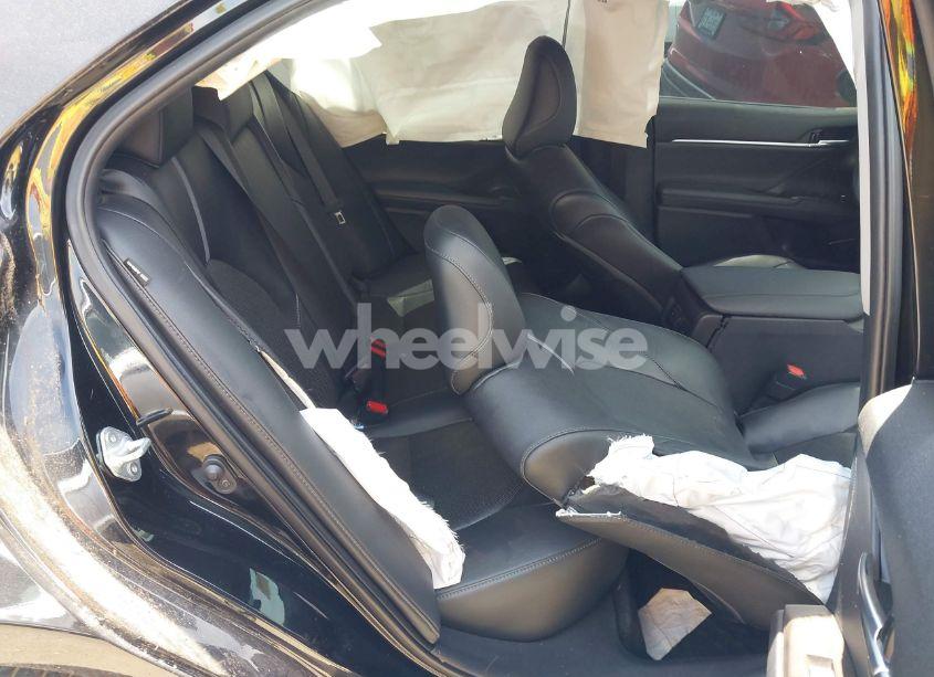 Photo 8 of 2021 Toyota Camry XLE (VIN 4T1F11AK0MU446852)