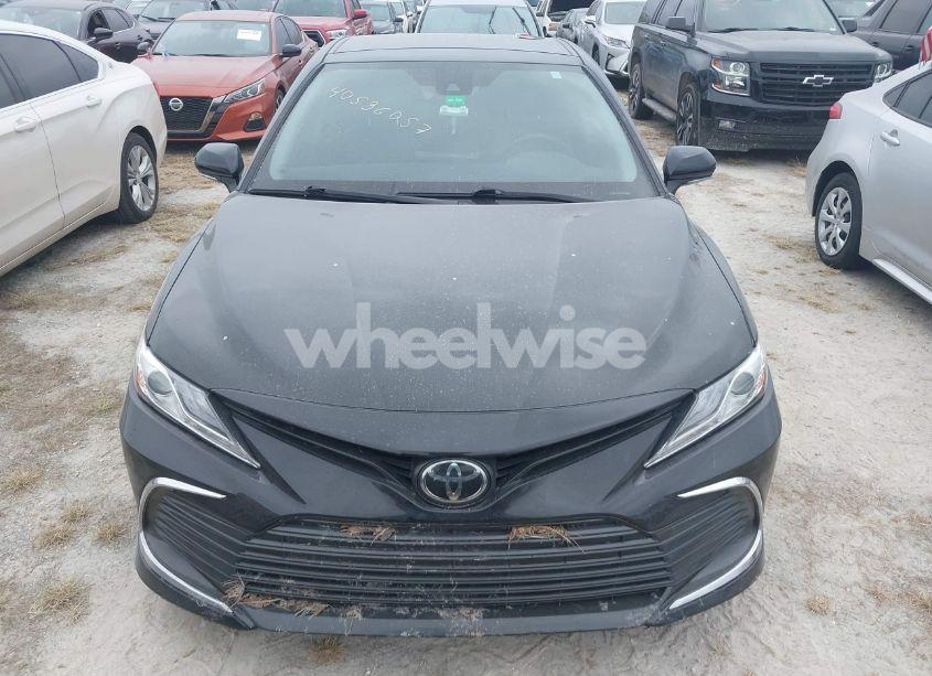 Photo 12 of 2022 Toyota Camry XLE (VIN 4T1F11AK0NU003795)