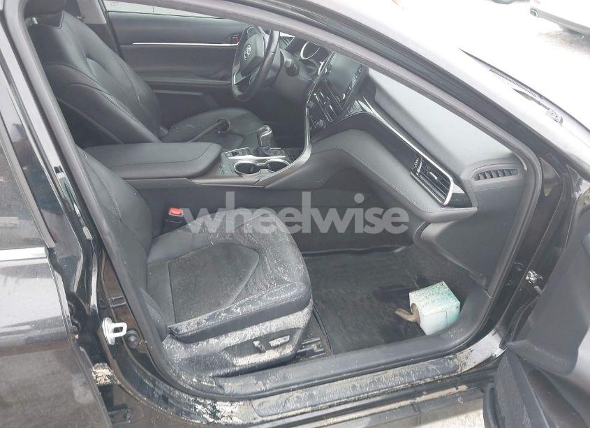 Photo 5 of 2022 Toyota Camry XLE (VIN 4T1F11AK0NU003795)