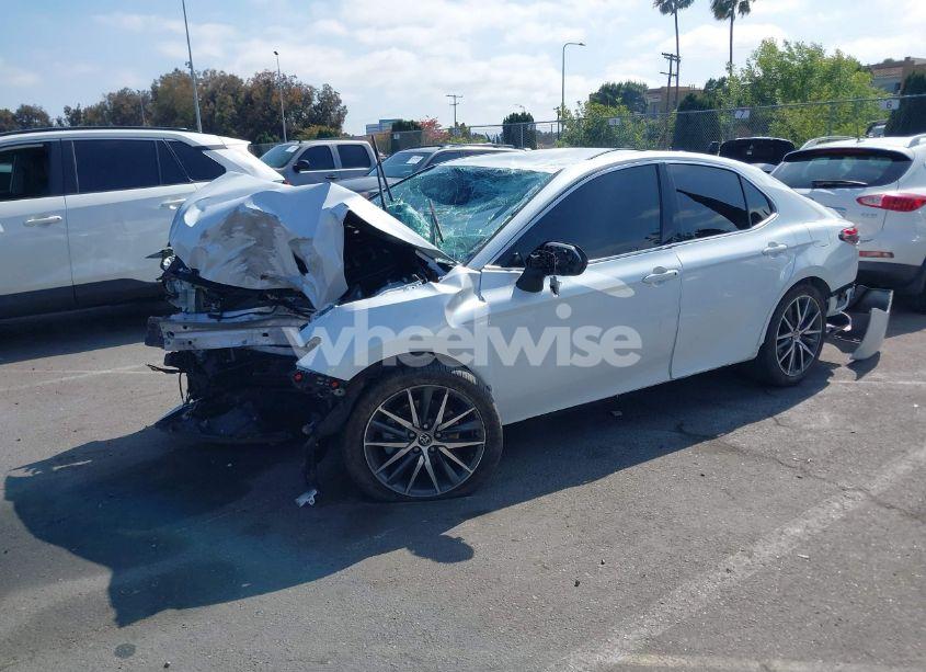 Photo 2 of 2023 Toyota Camry XLE (VIN 4T1F11AK0PU754916)