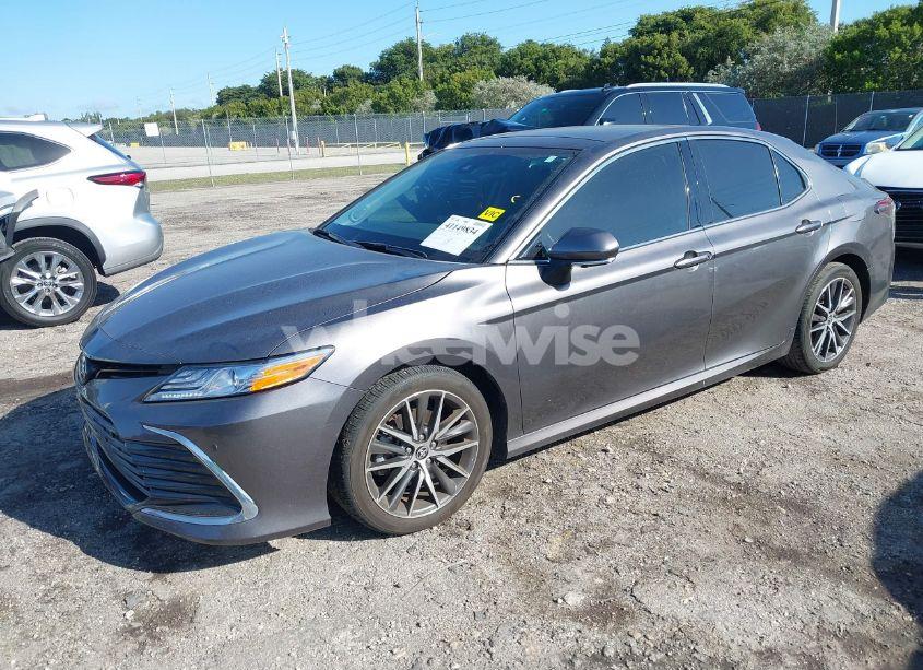 Photo 2 of 2023 Toyota Camry XLE (VIN 4T1F11AK1PU174607)
