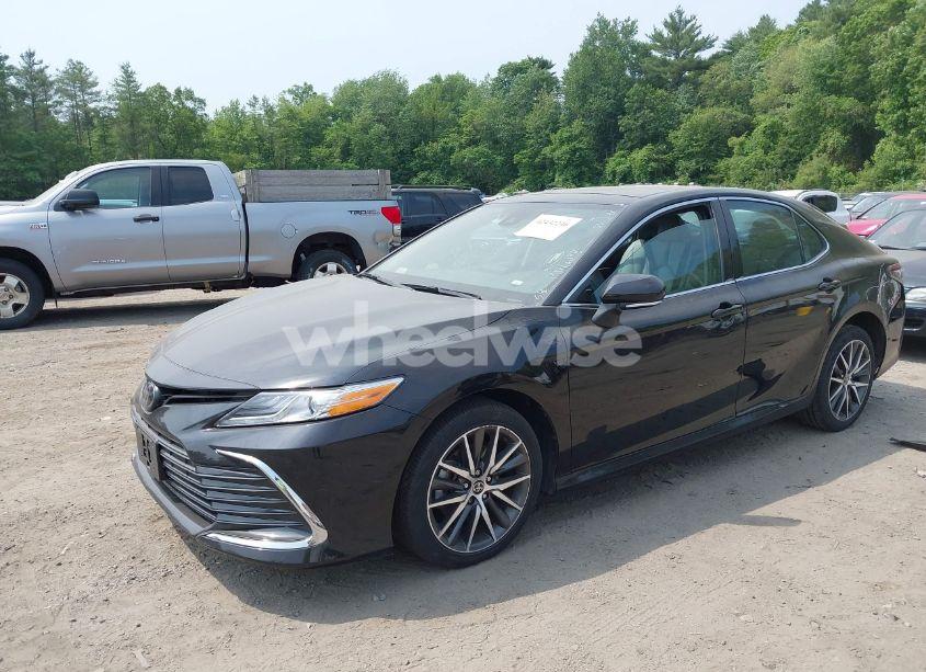 Photo 2 of 2023 Toyota Camry XLE (VIN 4T1F11AK1PU766198)
