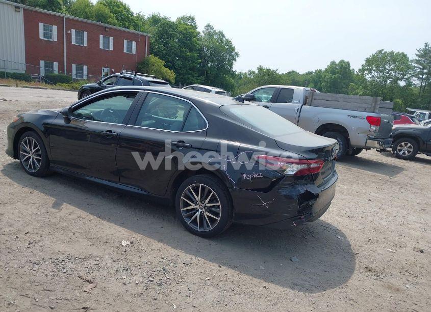 Photo 3 of 2023 Toyota Camry XLE (VIN 4T1F11AK1PU766198)