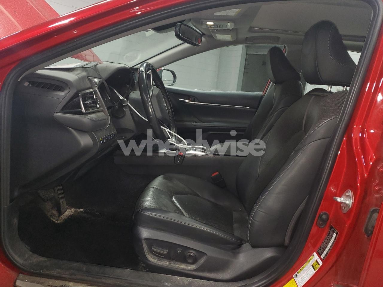 Photo 7 of 2023 TOYOTA CAMRY XLE (VIN 4T1F11AK2PU112603)