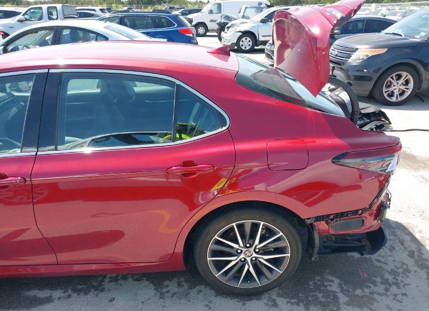 Photo 17 of 2022 Toyota Camry XLE (VIN 4T1F11AK3NU715606)