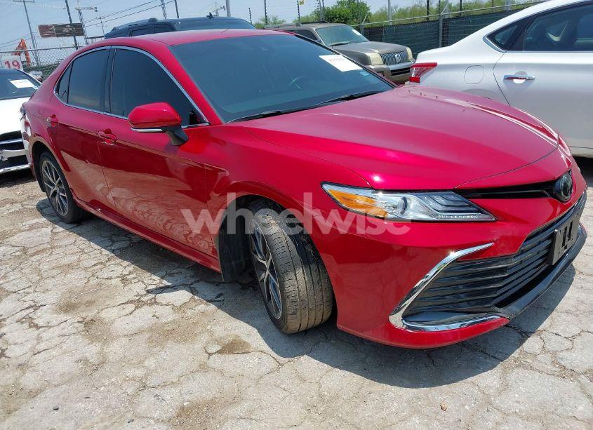 2023 Toyota Camry XLE (VIN 4T1F11AK3PU093978) main photo