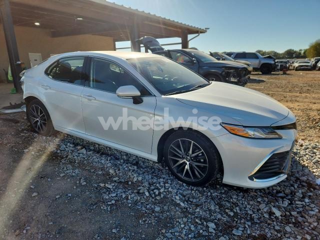Photo 7 of 2022 TOYOTA CAMRY XLE (VIN 4T1F11AK4NU021572)