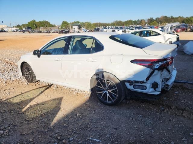 Photo 9 of 2022 TOYOTA CAMRY XLE (VIN 4T1F11AK4NU021572)