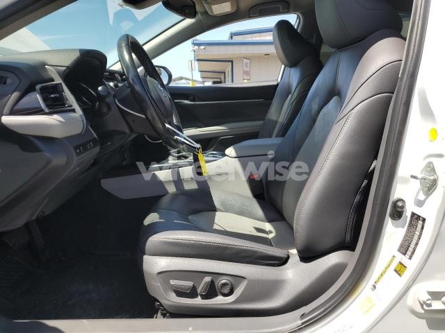 Photo 12 of 2020 TOYOTA CAMRY XLE (VIN 4T1F11AK5LU348897)