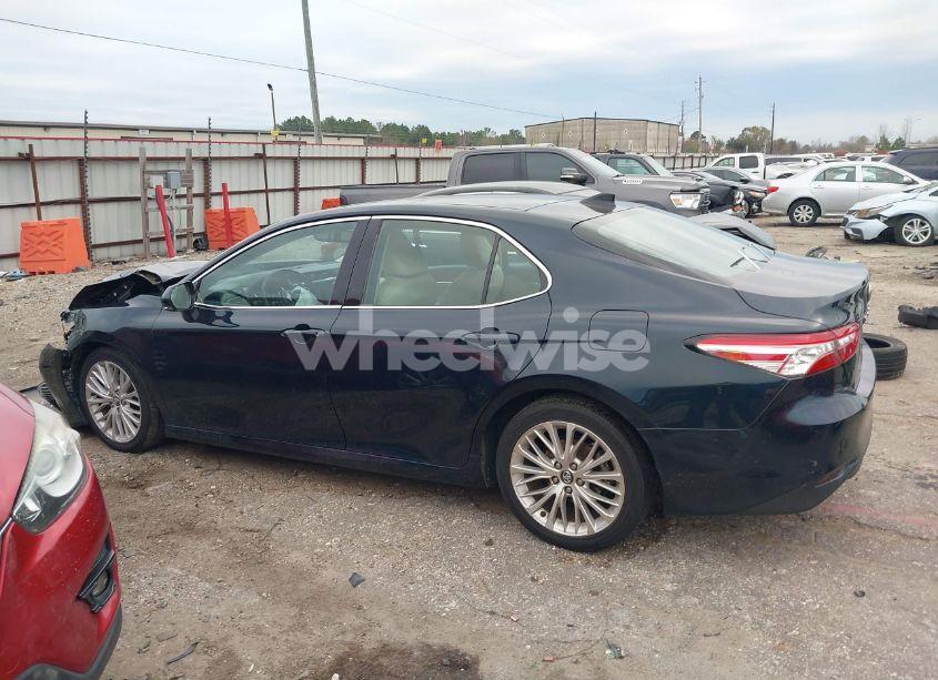 Photo 14 of 2020 Toyota Camry XLE (VIN 4T1F11AK5LU906165)