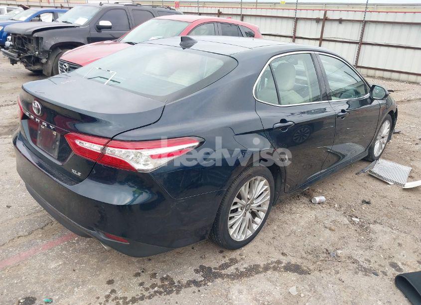 Photo 4 of 2020 Toyota Camry XLE (VIN 4T1F11AK5LU906165)