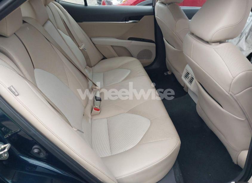 Photo 8 of 2020 Toyota Camry XLE (VIN 4T1F11AK5LU906165)