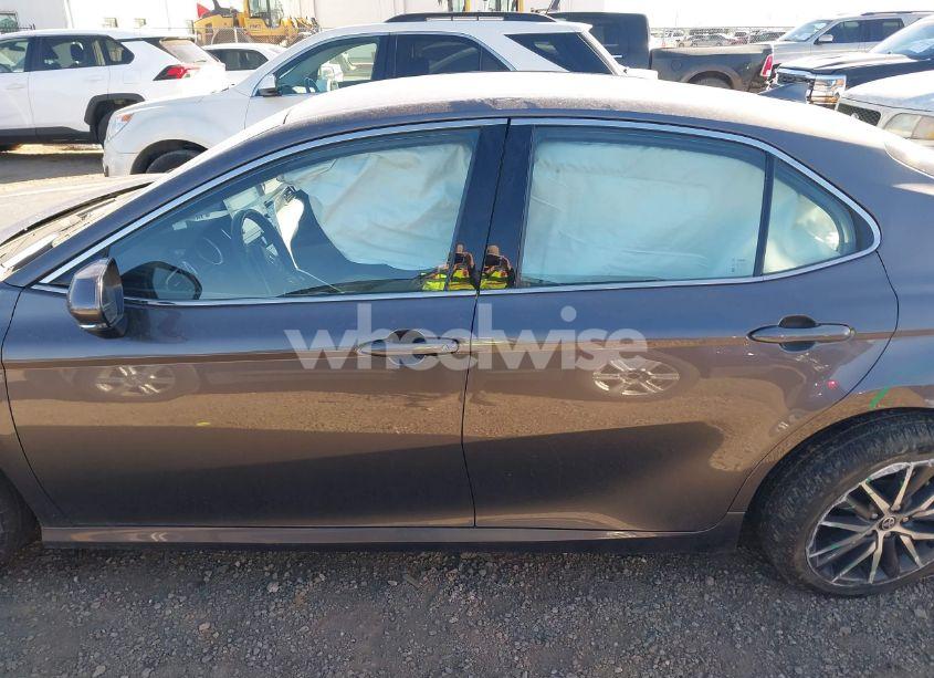 Photo 14 of 2023 Toyota Camry XLE (VIN 4T1F11AK6PU805352)