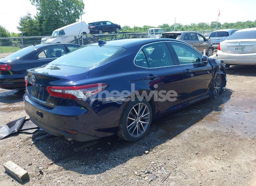 Photo 4 of 2021 Toyota Camry XLE (VIN 4T1F11AK7MU443771)