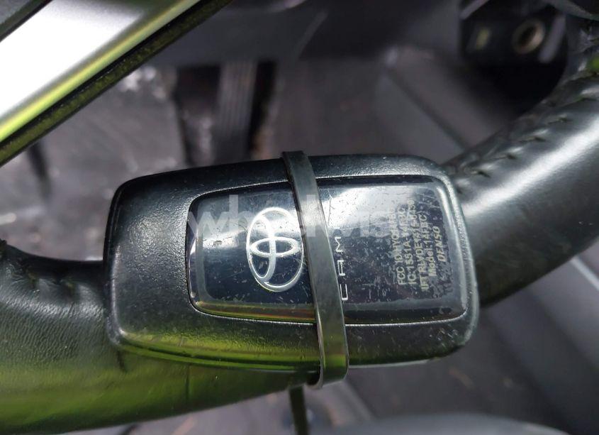 Photo 11 of 2021 Toyota Camry XLE (VIN 4T1F11AK7MU521742)