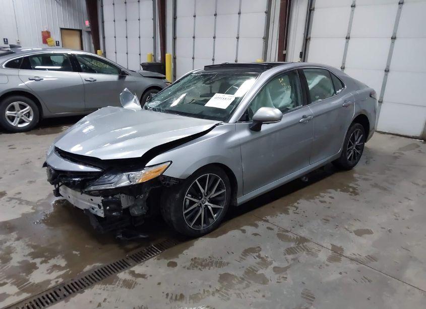 Photo 2 of 2023 Toyota Camry XLE (VIN 4T1F11AK7PU806235)