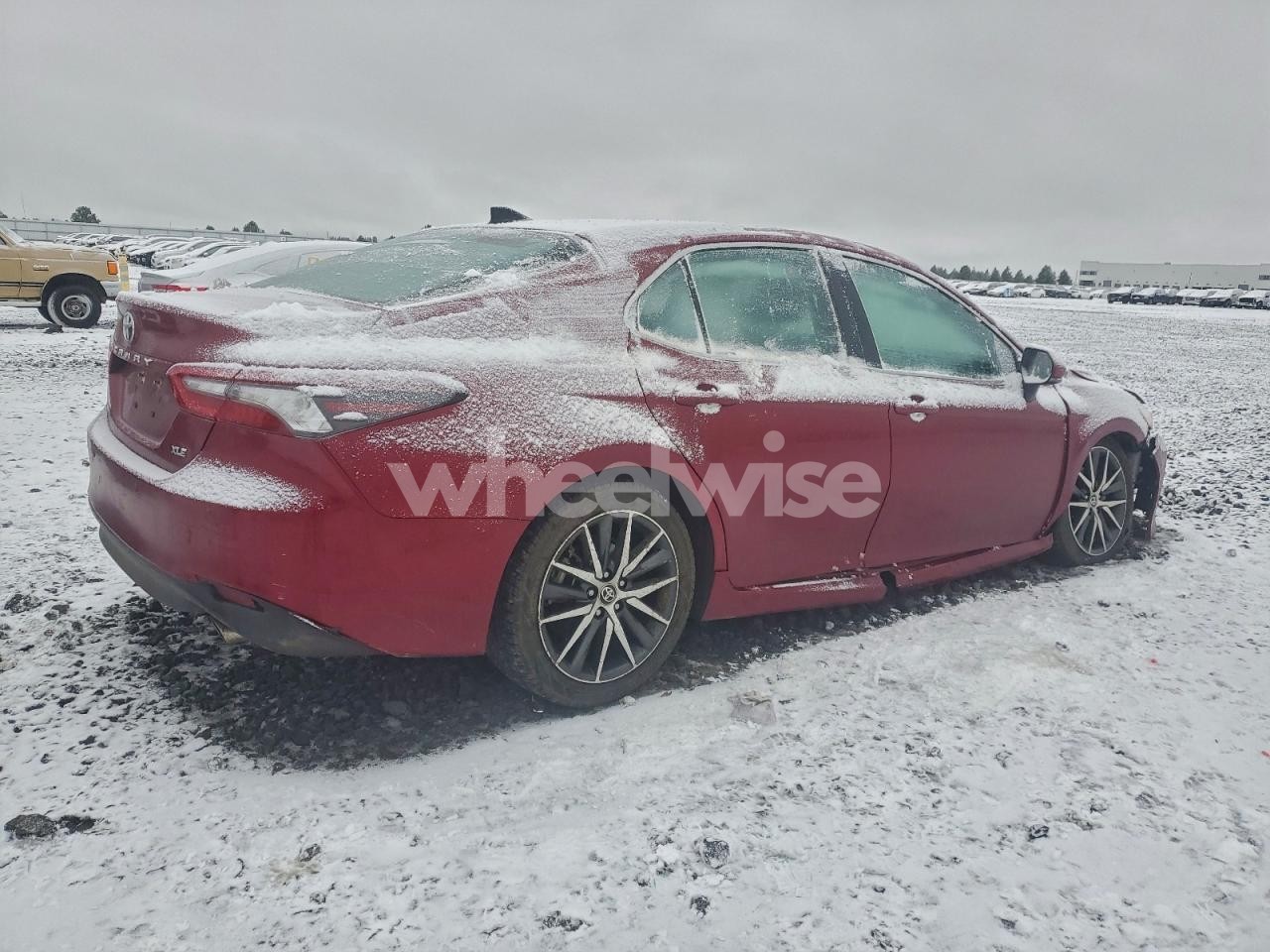 Photo 3 of 2022 TOYOTA CAMRY XLE (VIN 4T1F11AK8NU031506)