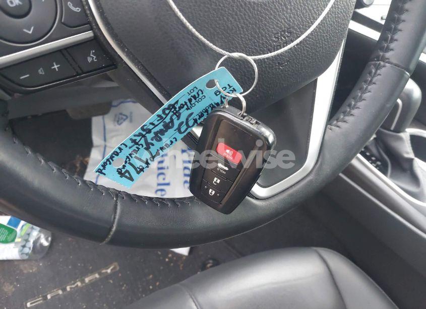 Photo 11 of 2022 Toyota Camry XLE (VIN 4T1F11AK8NU062593)