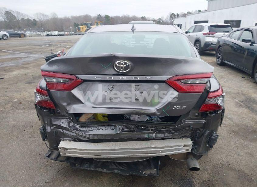 Photo 17 of 2022 Toyota Camry XLE (VIN 4T1F11AK8NU062593)