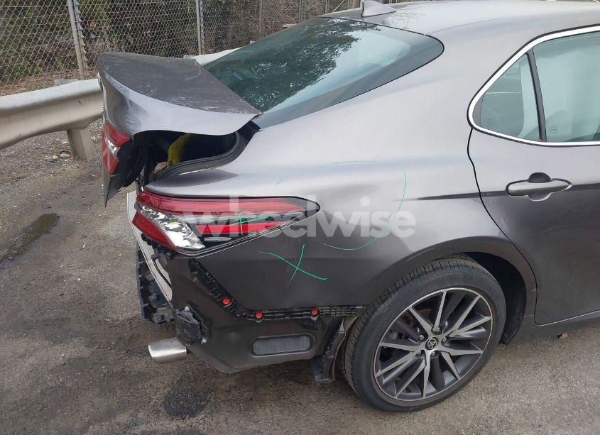 Photo 18 of 2022 Toyota Camry XLE (VIN 4T1F11AK8NU062593)