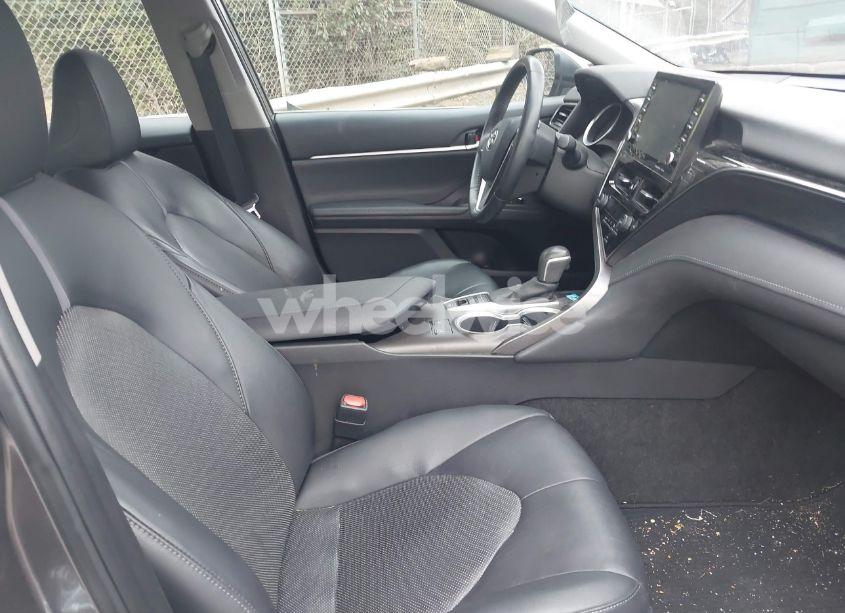 Photo 5 of 2022 Toyota Camry XLE (VIN 4T1F11AK8NU062593)