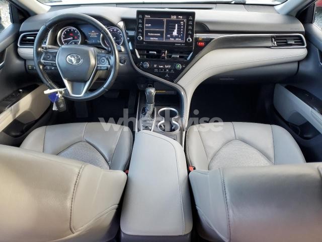 Photo 8 of 2021 TOYOTA CAMRY XLE (VIN 4T1F11BK1MU022031)