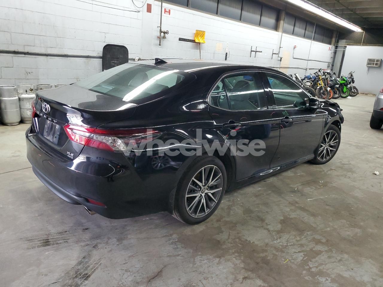 Photo 3 of 2023 TOYOTA CAMRY XLE (VIN 4T1F11BK1PU083660)