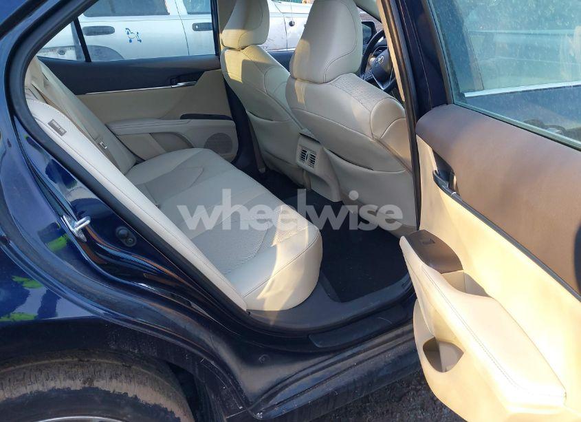 Photo 8 of 2021 Toyota Camry XLE (VIN 4T1F11BK3MU029336)