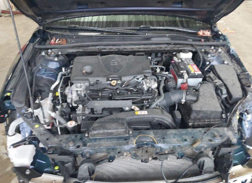 Photo 10 of 2021 Toyota Camry XLE AWD (VIN 4T1F11BK3MU036254)