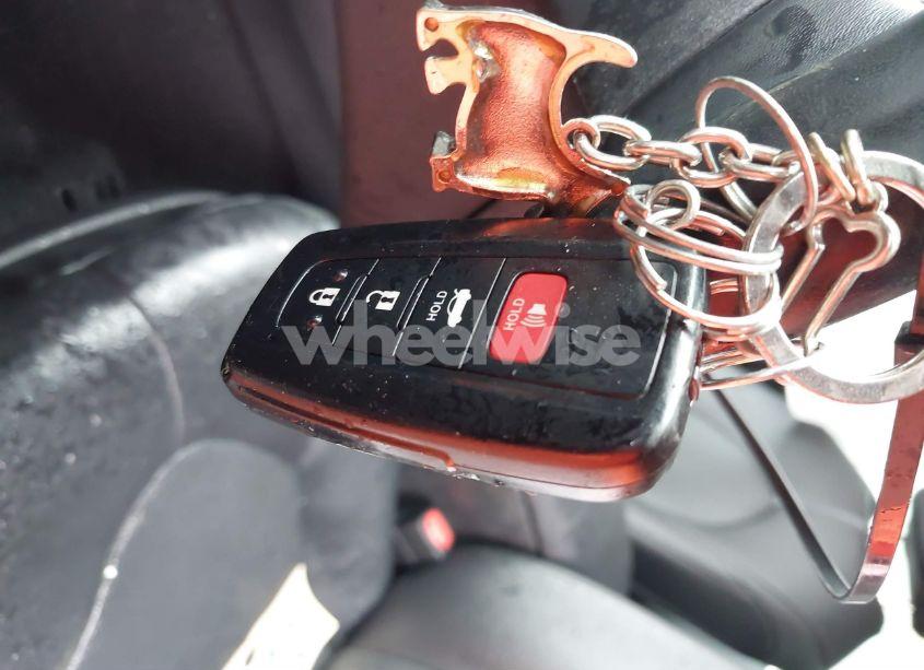 Photo 11 of 2021 Toyota Camry XLE AWD (VIN 4T1F11BK3MU037047)