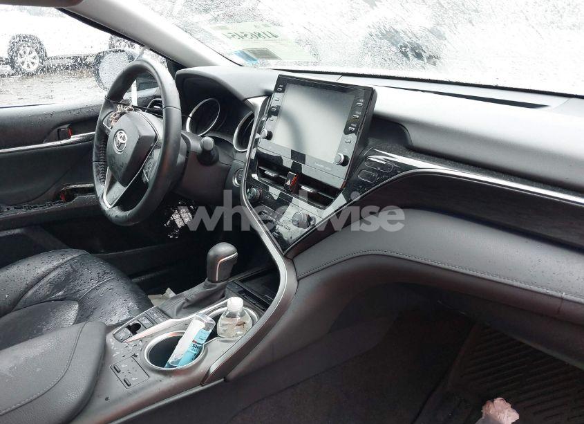 Photo 5 of 2021 Toyota Camry XLE AWD (VIN 4T1F11BK3MU037047)