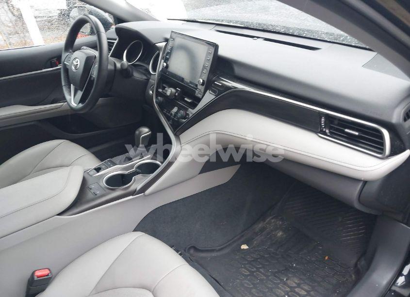 Photo 5 of 2022 Toyota Camry XLE AWD (VIN 4T1F11BK3NU067280)