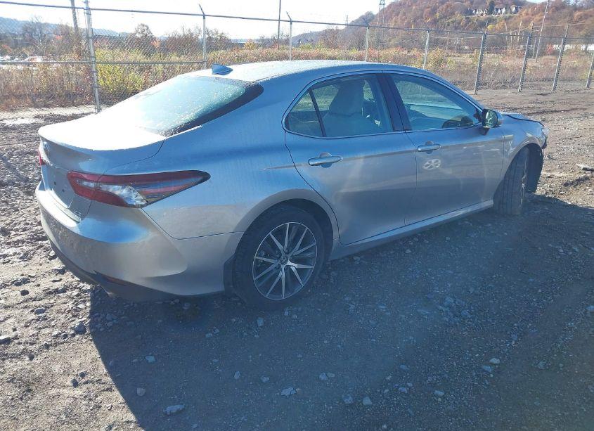 Photo 4 of 2024 Toyota Camry XLE (VIN 4T1F11BK6RU130796)