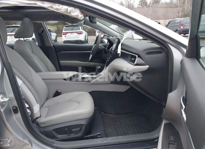 Photo 5 of 2024 Toyota Camry XLE (VIN 4T1F11BK9RU127424)