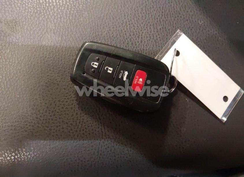 Photo 11 of 2022 Toyota Camry XLE HYBRID (VIN 4T1F31AK0NU588162)