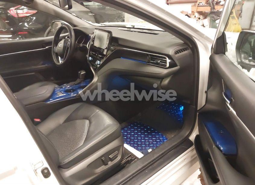 Photo 5 of 2022 Toyota Camry XLE HYBRID (VIN 4T1F31AK0NU588162)