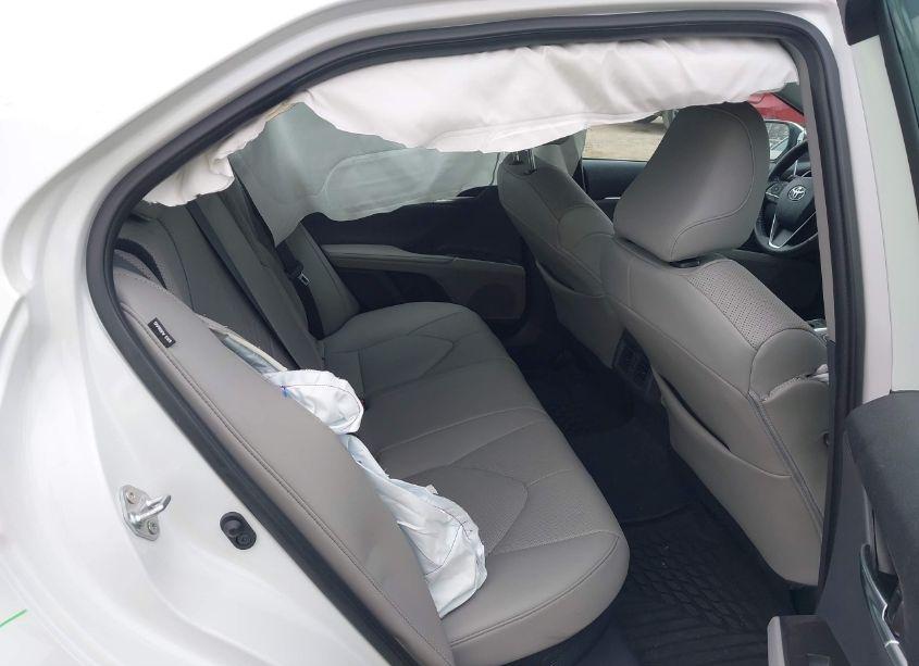 Photo 8 of 2023 Toyota Camry XLE HYBRID (VIN 4T1F31AK0PU602967)