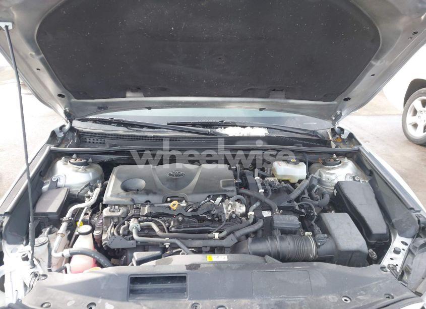 Photo 10 of 2022 Toyota Camry XLE HYBRID (VIN 4T1F31AK1NU572827)