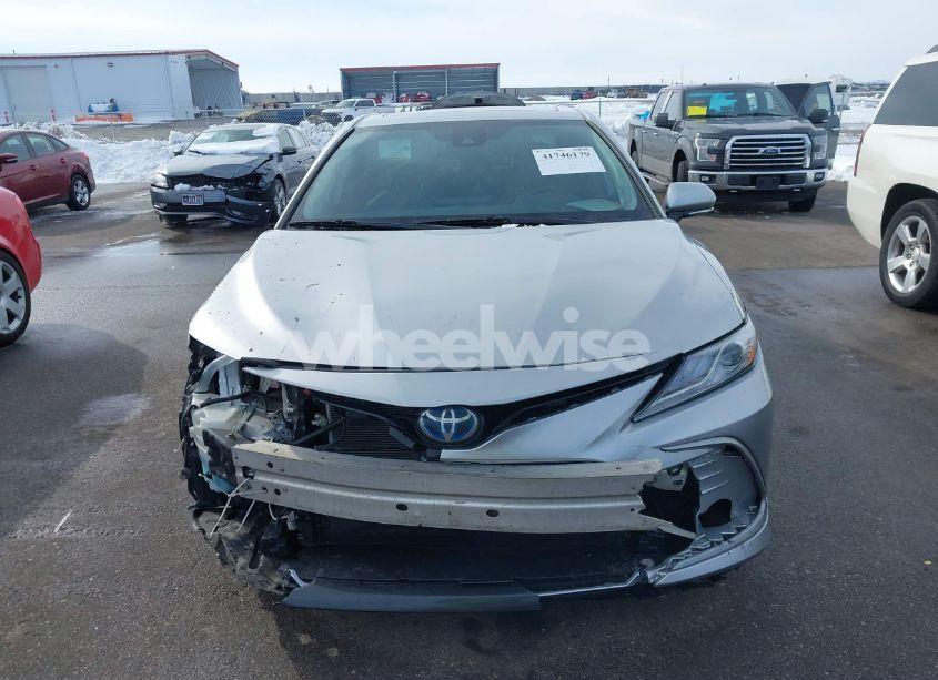 Photo 13 of 2022 Toyota Camry XLE HYBRID (VIN 4T1F31AK1NU572827)