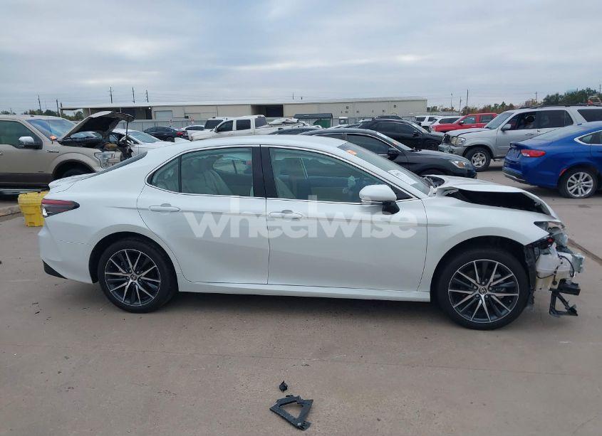 Photo 14 of 2024 Toyota Camry HYBRID XLE (VIN 4T1F31AK1RU071684)