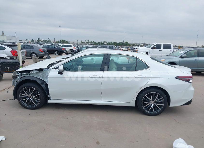 Photo 15 of 2024 Toyota Camry HYBRID XLE (VIN 4T1F31AK1RU071684)