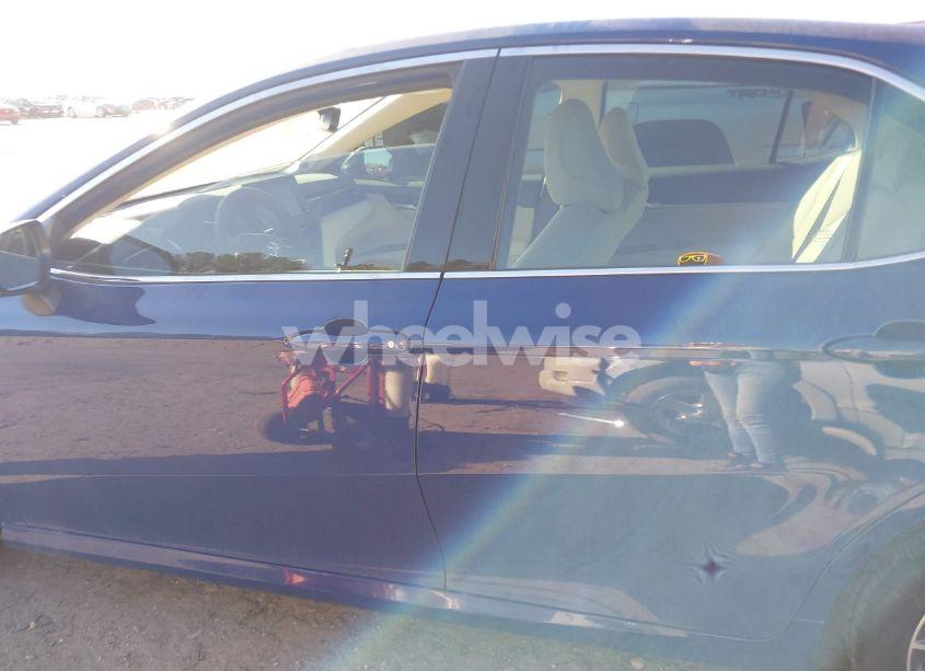 Photo 14 of 2024 Toyota Camry HYBRID XLE (VIN 4T1F31AK1RU075508)