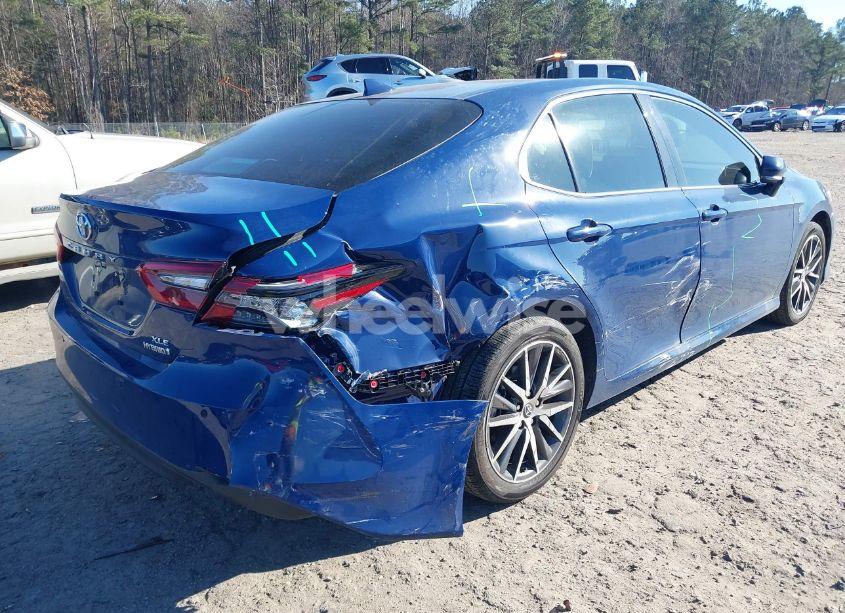 Photo 4 of 2024 Toyota Camry HYBRID XLE (VIN 4T1F31AK1RU075508)