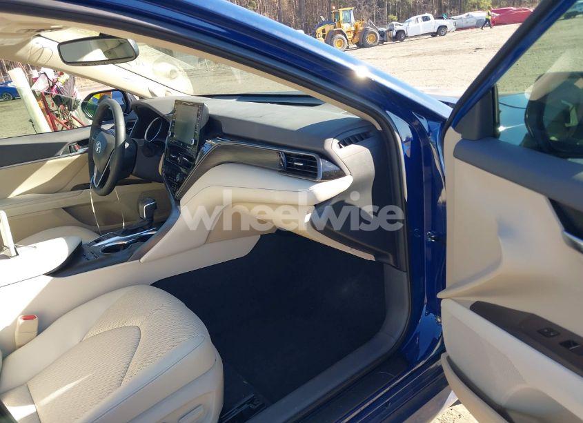 Photo 5 of 2024 Toyota Camry HYBRID XLE (VIN 4T1F31AK1RU075508)