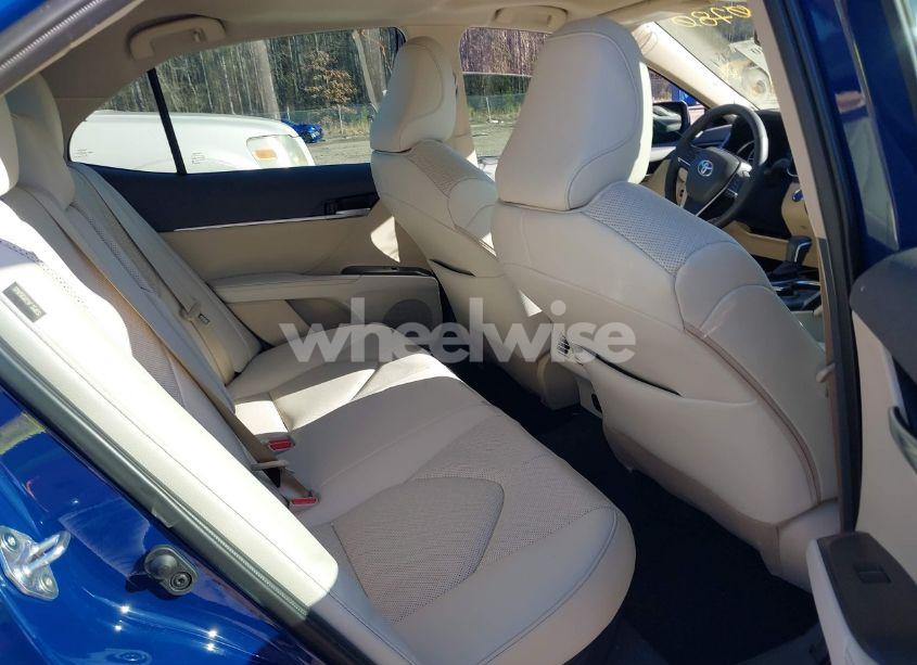 Photo 8 of 2024 Toyota Camry HYBRID XLE (VIN 4T1F31AK1RU075508)