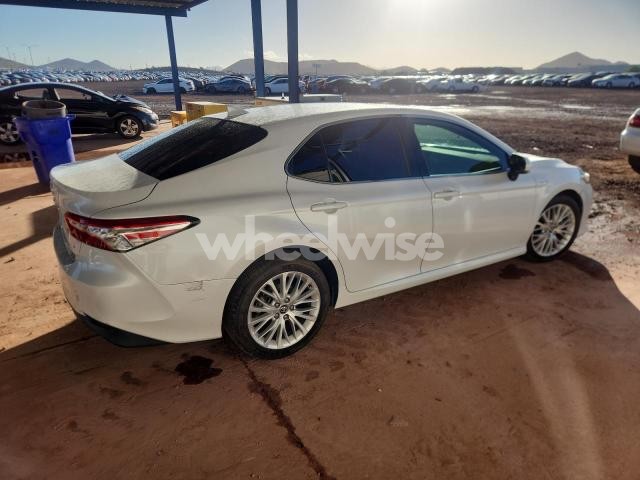 Photo 2 of 2020 TOYOTA CAMRY XLE (VIN 4T1F31AK2LU523326)